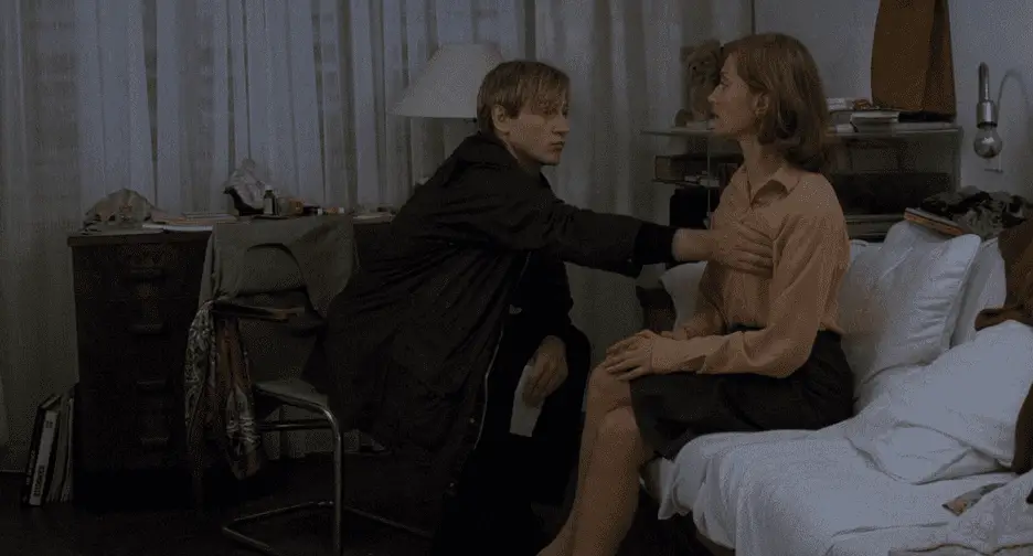 A scene from the movie The piano teacher